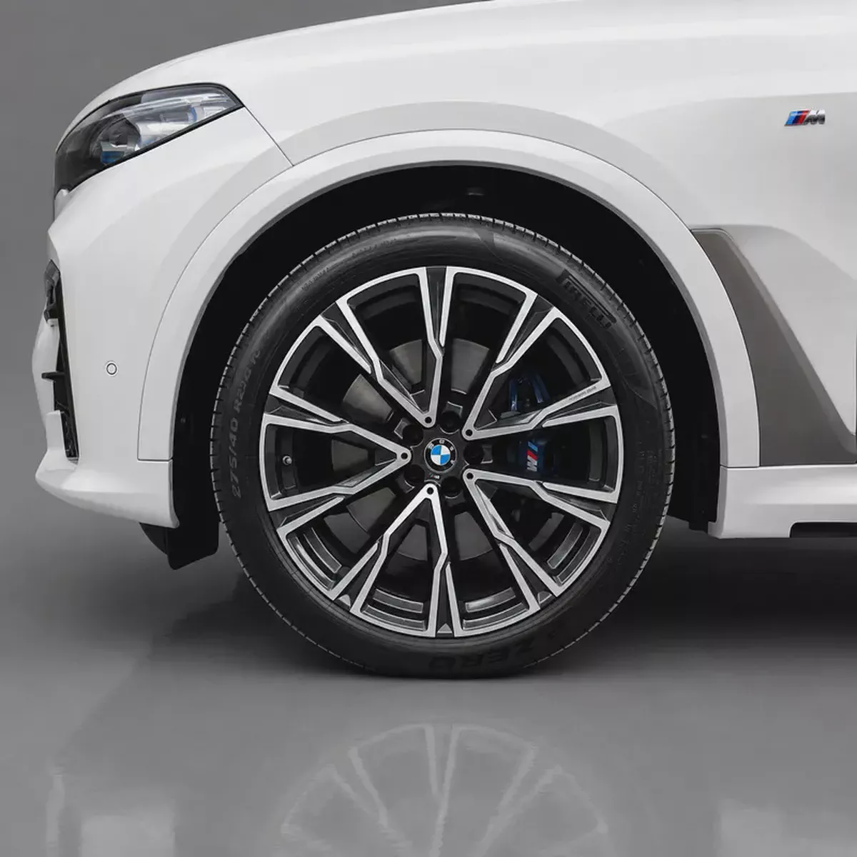AED 5,557 P.M • 0% Downpayment • BMW X7 M50i • 1 Year Warranty-5-5