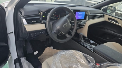 TOYOTA CAMRY LE 2.5L HYBRID 2026 – GCC SPECIFICATION-6