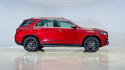 UAEs Very Best Example | 2 Years Free Servicing | AED 3,523 Per Month-4