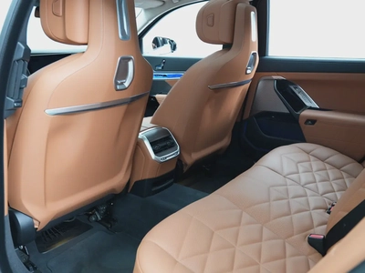 BMW 7-Series 735i 2025 GCC Specs-12