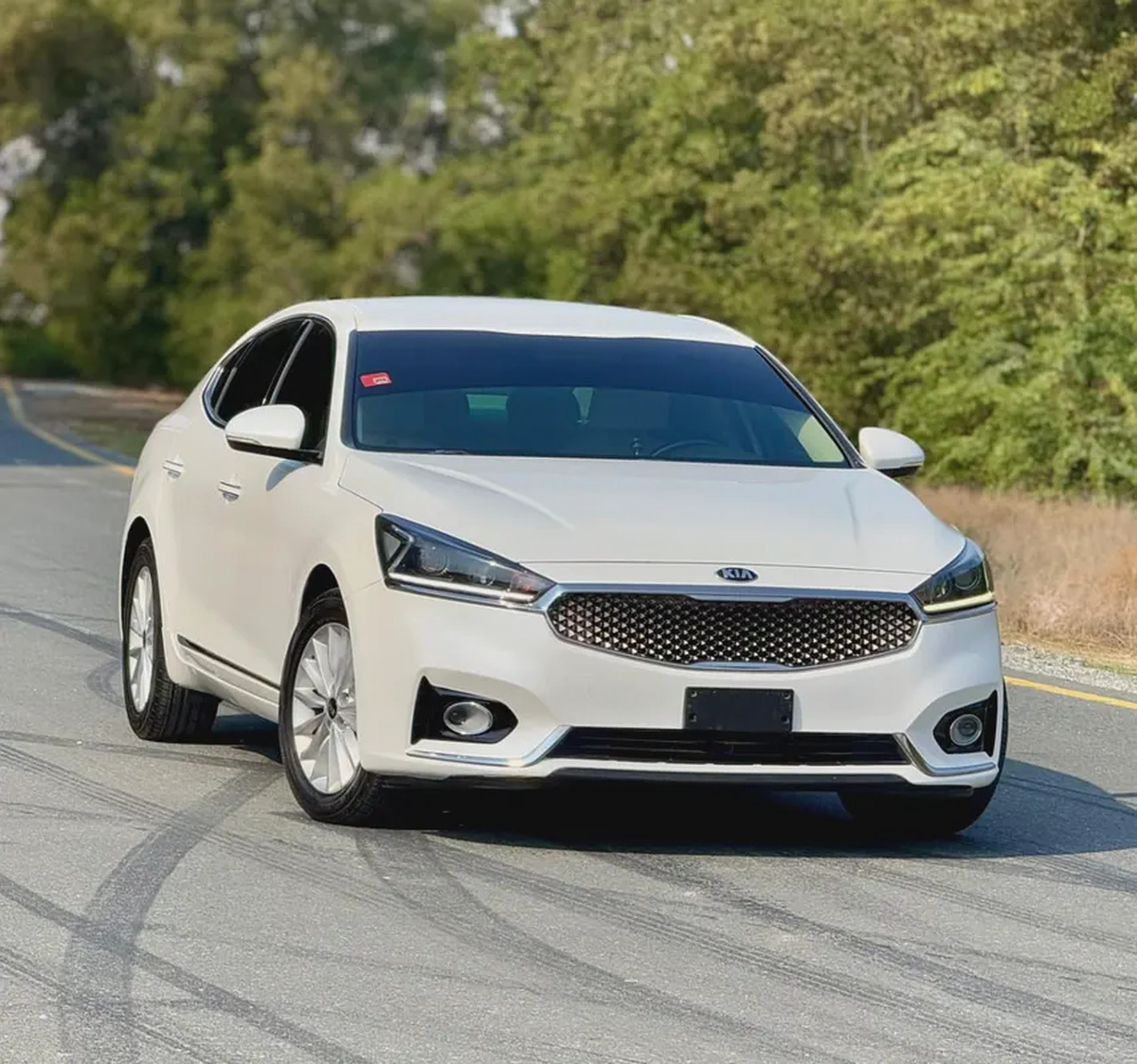 كيا كادينزا خليجي  بحالة الوكالة 2019 Kia Cadenza LX - GCC Specs-17-17