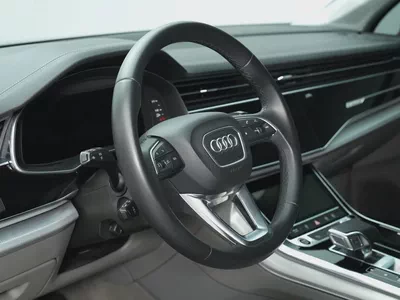 GCC Specs Audi Q7 2024 | Low Mileage-11
