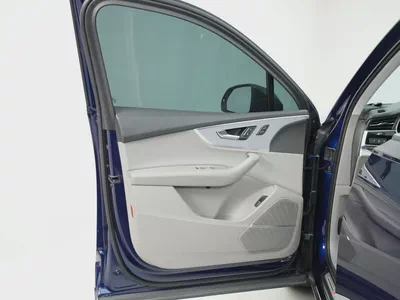 GCC Specs Audi Q7 2024 | Low Mileage-12
