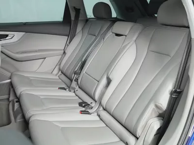 GCC Specs Audi Q7 2024 | Low Mileage-13