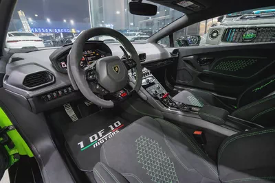 2018 LAMBGORGHINI HURACAN LP 610 WITH BODY KIT PERFORMANTE GCC ONLY 67000 KM-13