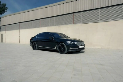 BMW 750Li xDrive 2018 GCC Specs - Pristine Condition-19