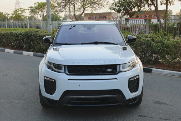 EVOQUE ( R-DYNAMIC ) - GCC SPECS - UNDER WARRANTY - ACCIDENT FREE - FULL SERVICE HISTORY -