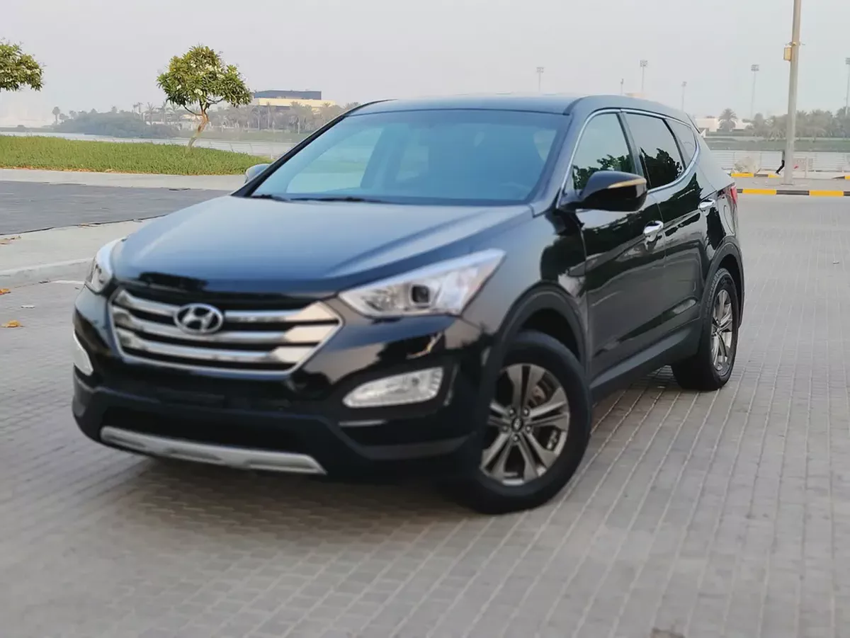 Hyundai Santafe 2016 US Specs Premium Condition With Low KM Perfect daily Use Car-2-2