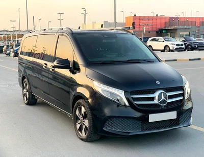 Mercedes-Benz V-Class V 250-11