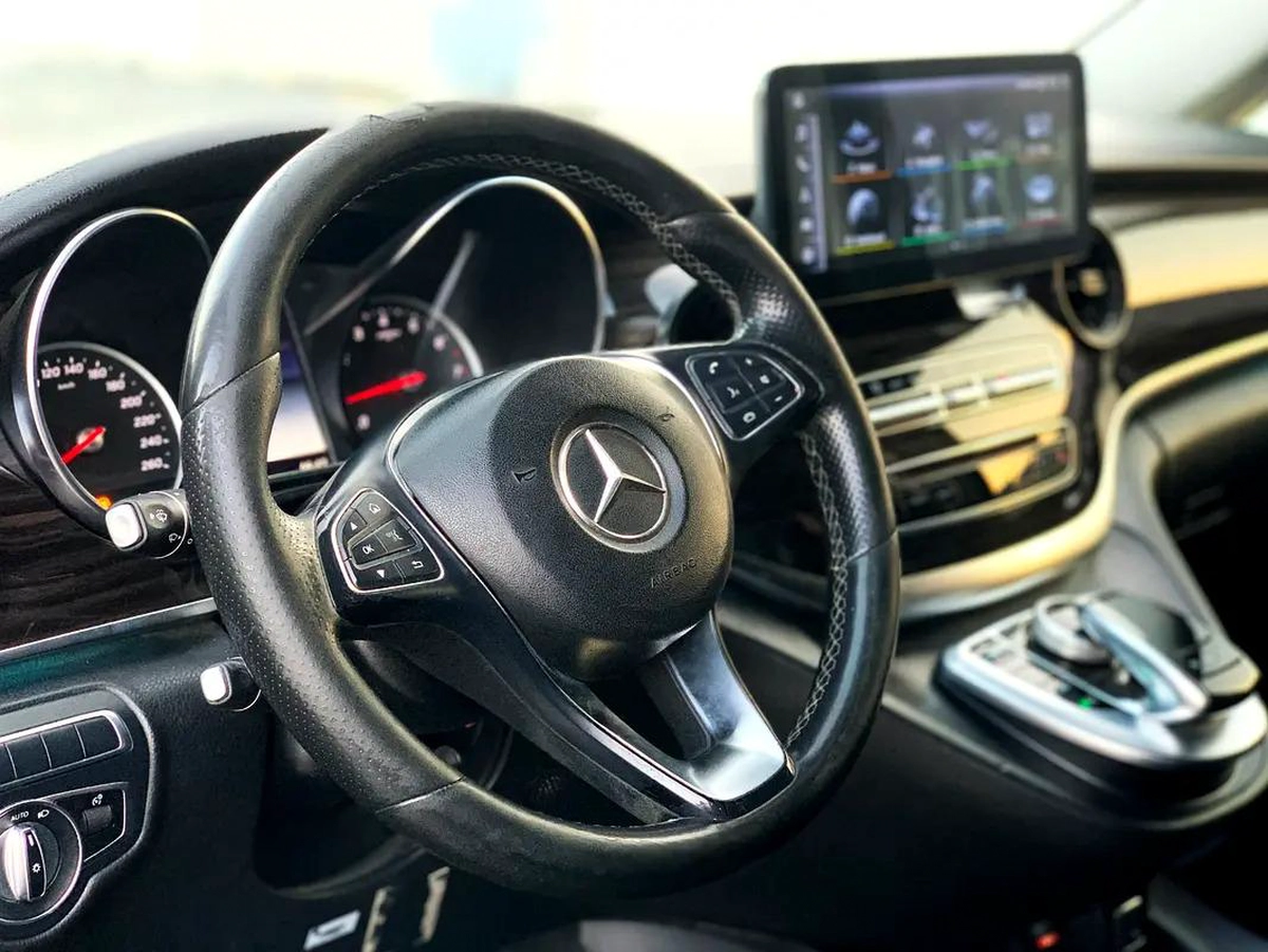 Mercedes-Benz V-Class V 250-10-10