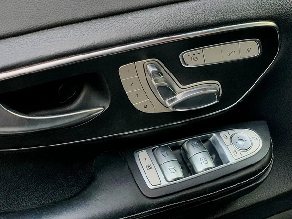 Mercedes-Benz V-Class V 250