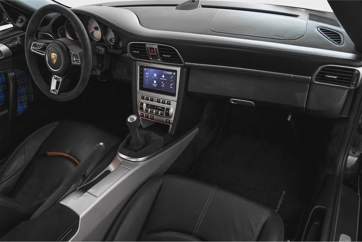 CASH ONLY: 259,000 AED | 2007 Porsche 911 Carrera 4 S Manual / Half Cage-10-10