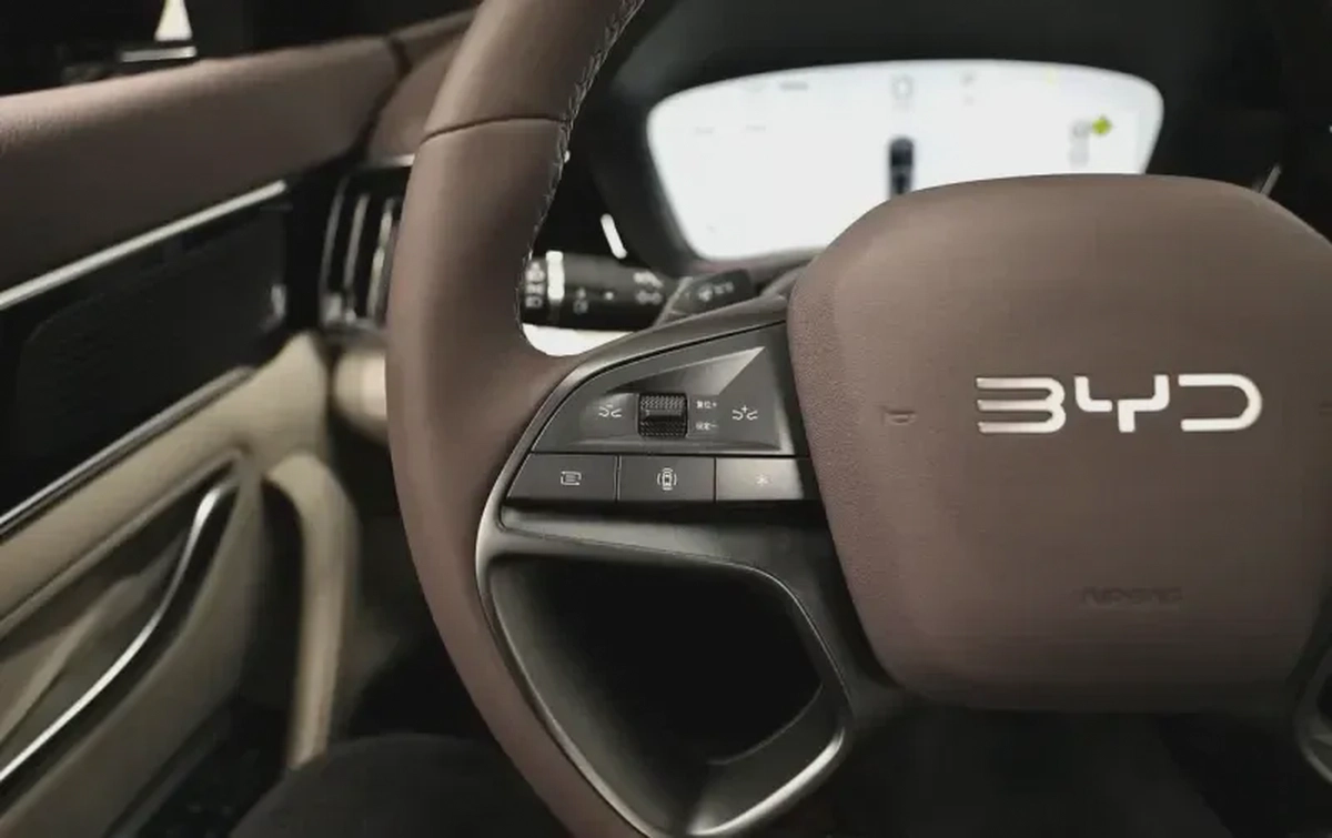 BYD song plus