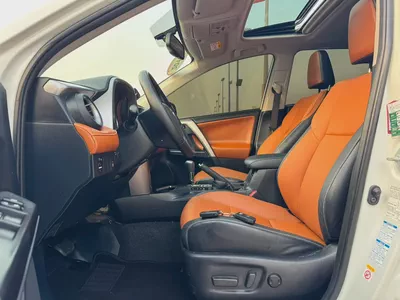 Toyota RAV4 VXR 2018 | GCC Specs | Full Option | Excellent Condition-8