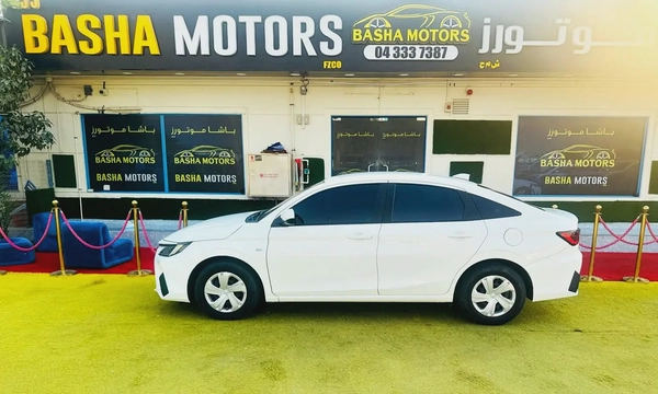TOYOTA YARIS 2023