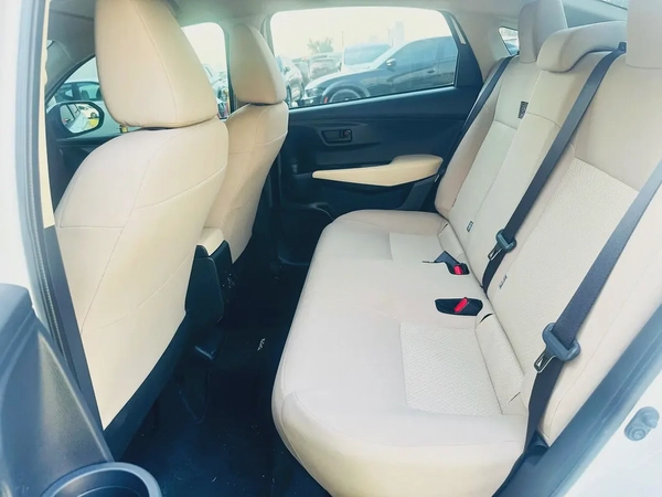 TOYOTA YARIS 2023