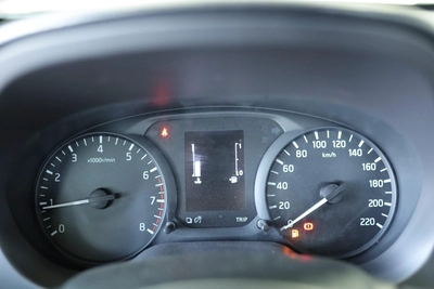 NISSAN NAVARA 2.5 PETROL XE 4X2 MT SC PLUS-23