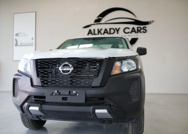 NISSAN NAVARA 2.5 PETROL XE 4X2 MT SC PLUS