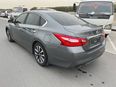 Nissan Altima SL 2017 - Korean Specs - Excellent Condition-3