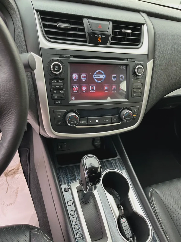 Nissan Altima SL 2017 - Korean Specs - Excellent Condition