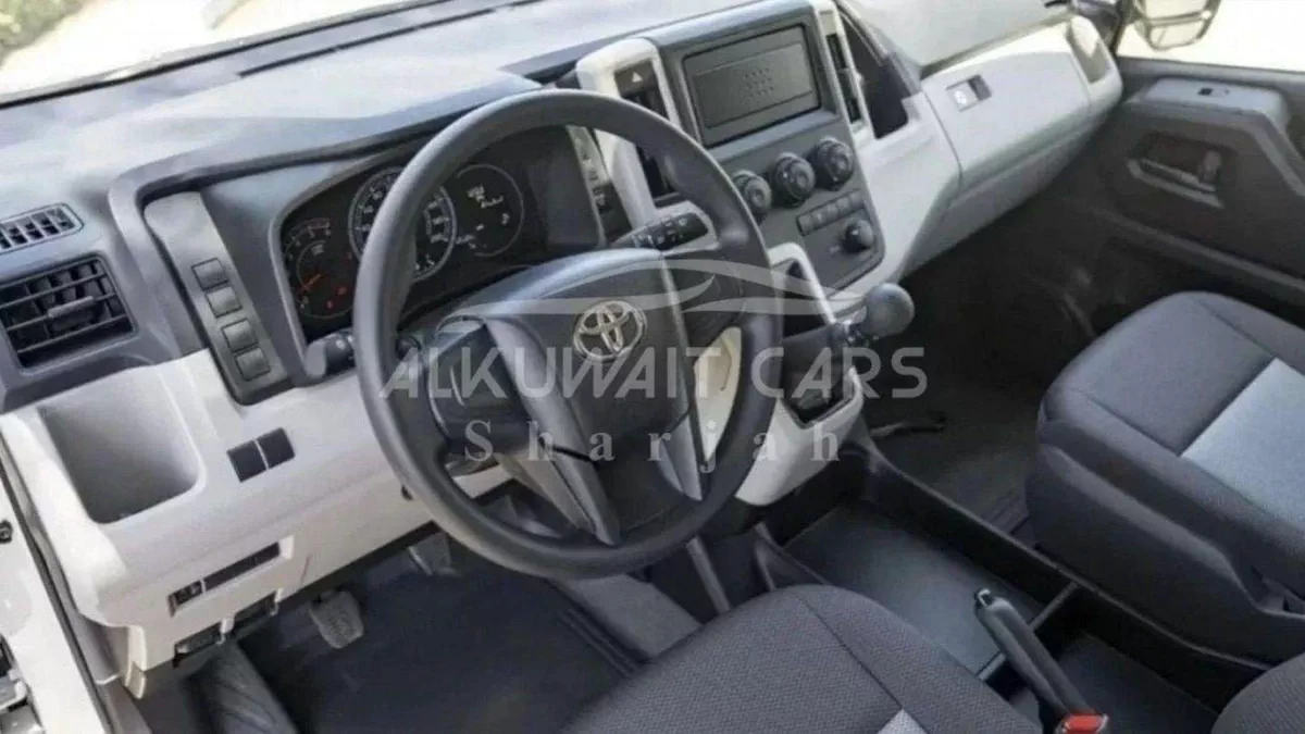 Toyota Hiace GL TOYOTA HIACE 2024-6-0
