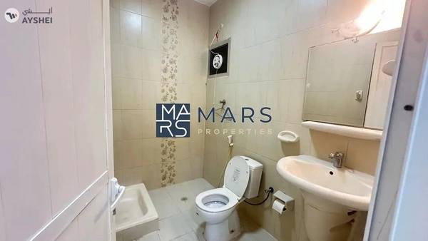 Spacious 8BHK Villa for Rent | 13000 Sqft | Prime Location in Al Khazamia, Sharjah