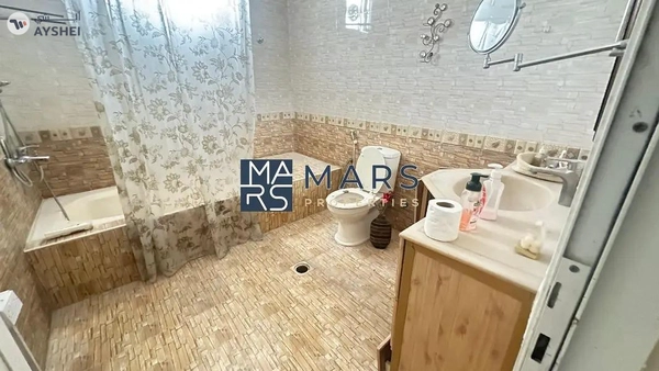 Spacious 8BHK Villa for Rent | 13000 Sqft | Prime Location in Al Khazamia, Sharjah