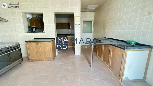 Spacious 8BHK Villa for Rent | 13000 Sqft | Prime Location in Al Khazamia, Sharjah