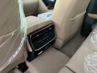 Toyota Land Cruiser GXR EXPORT ONLY - 2026 LC300 4.0L (GCC Specification)-14