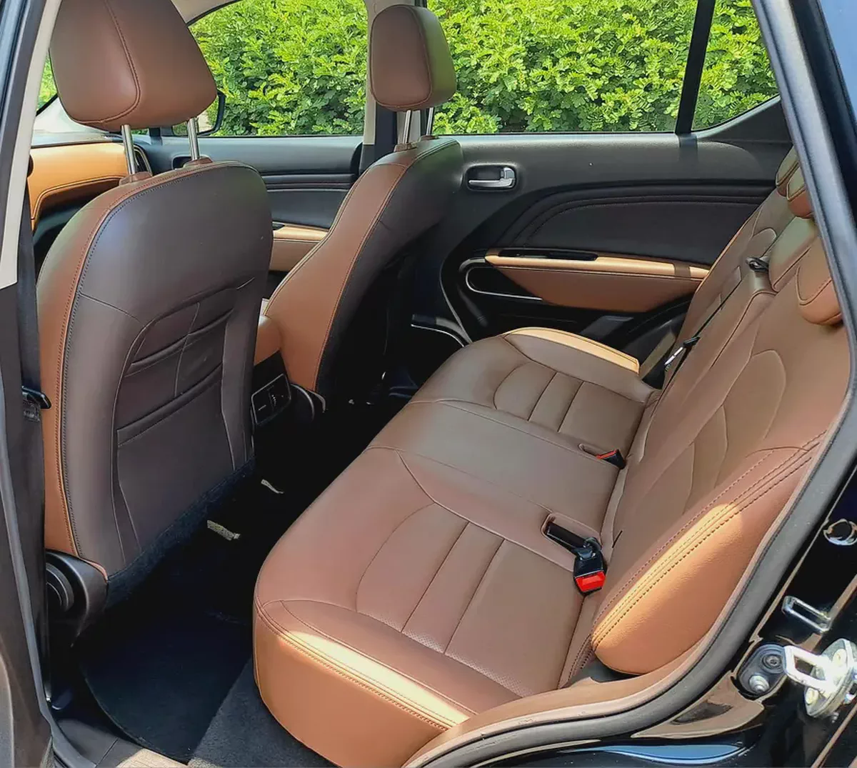 590-Monthly GAC GS3 l GCC l Sunroof, Leather, Cruise l Accident Free-9-9