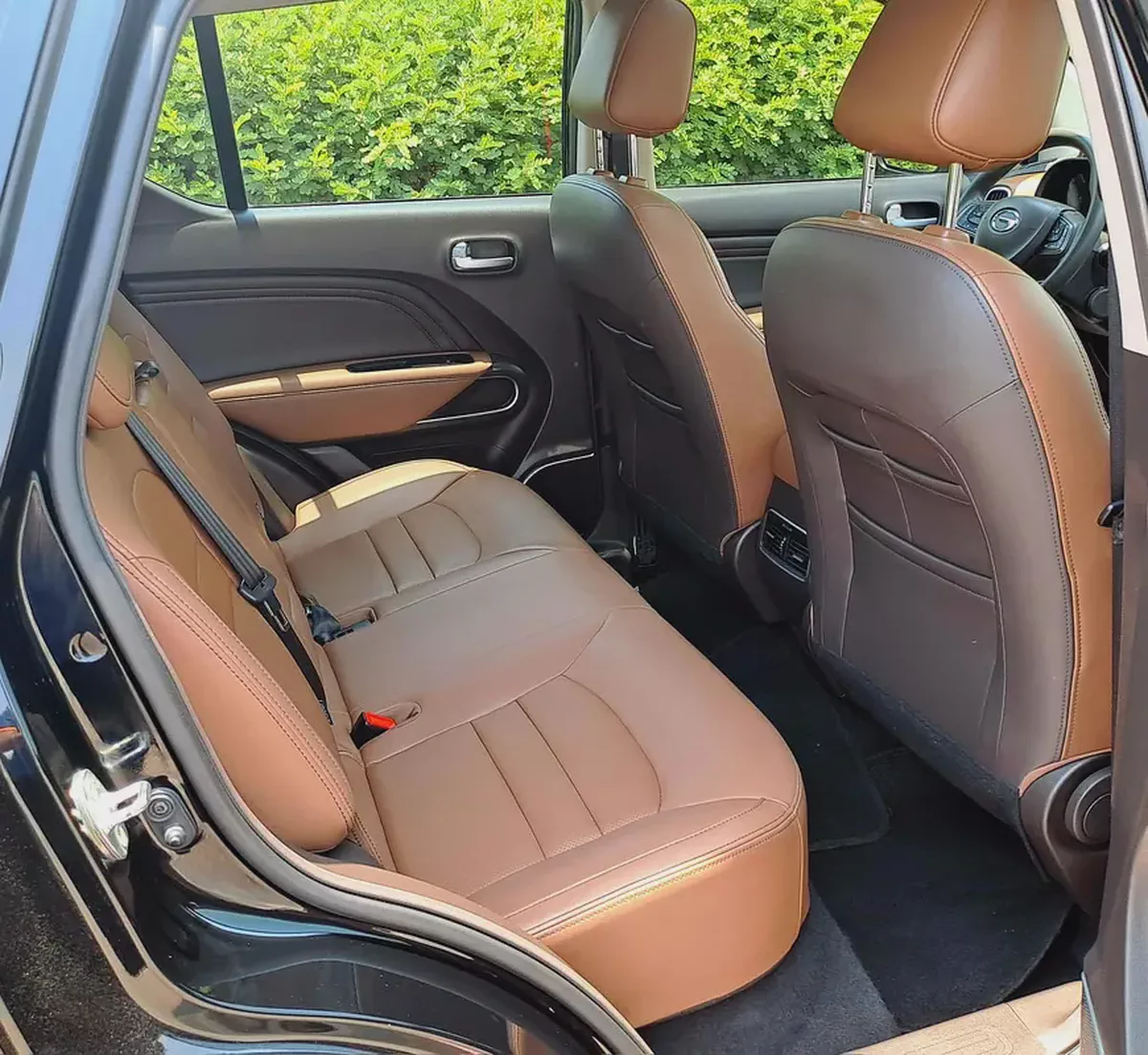 590-Monthly GAC GS3 l GCC l Sunroof, Leather, Cruise l Accident Free-10-10