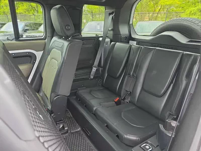 Clean Title | Land Rover Defender 110 X-Dynamic SE P400 2022-7