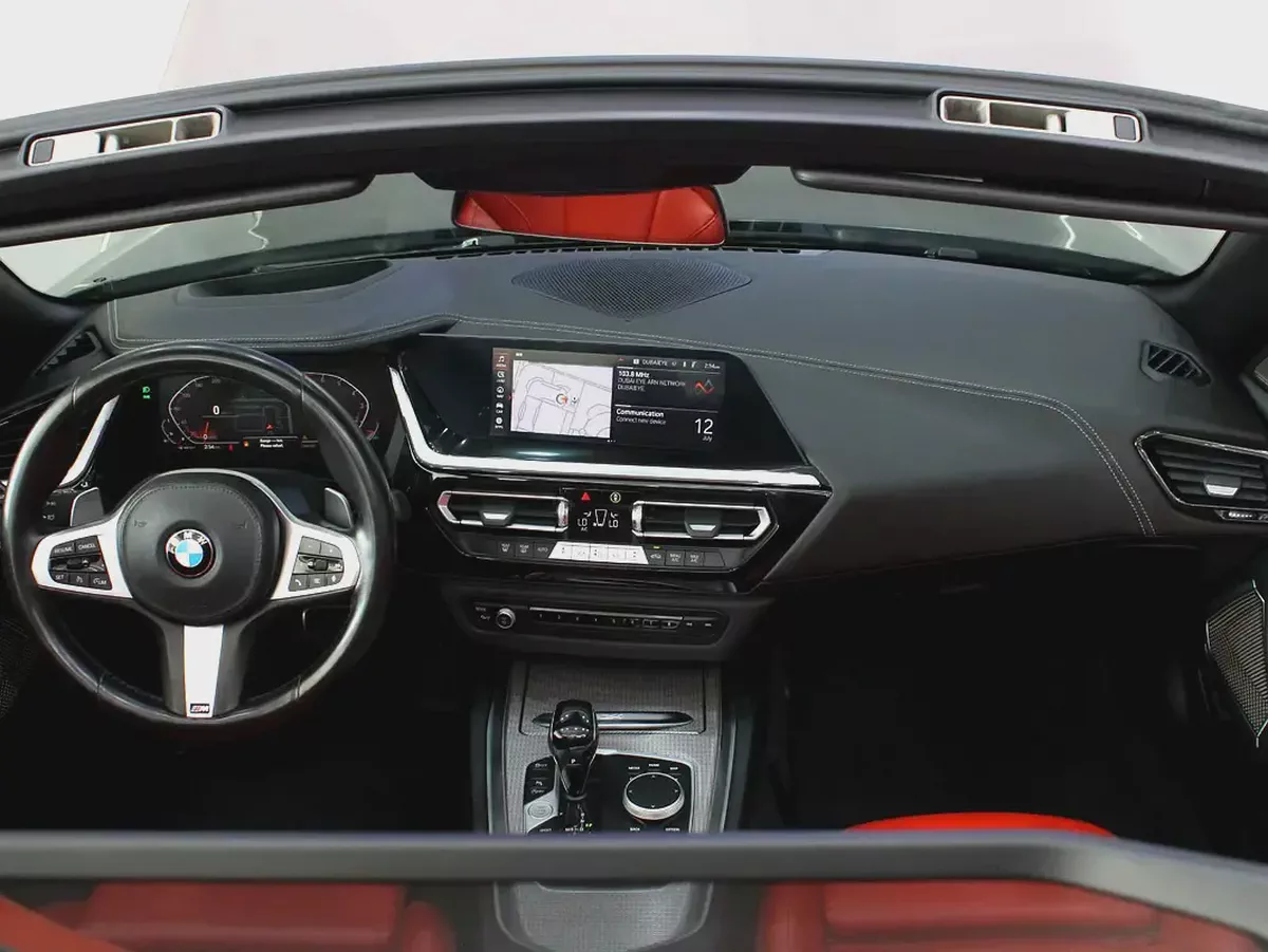 BMW Z4 2022 for 125,000.00 AED-10-10