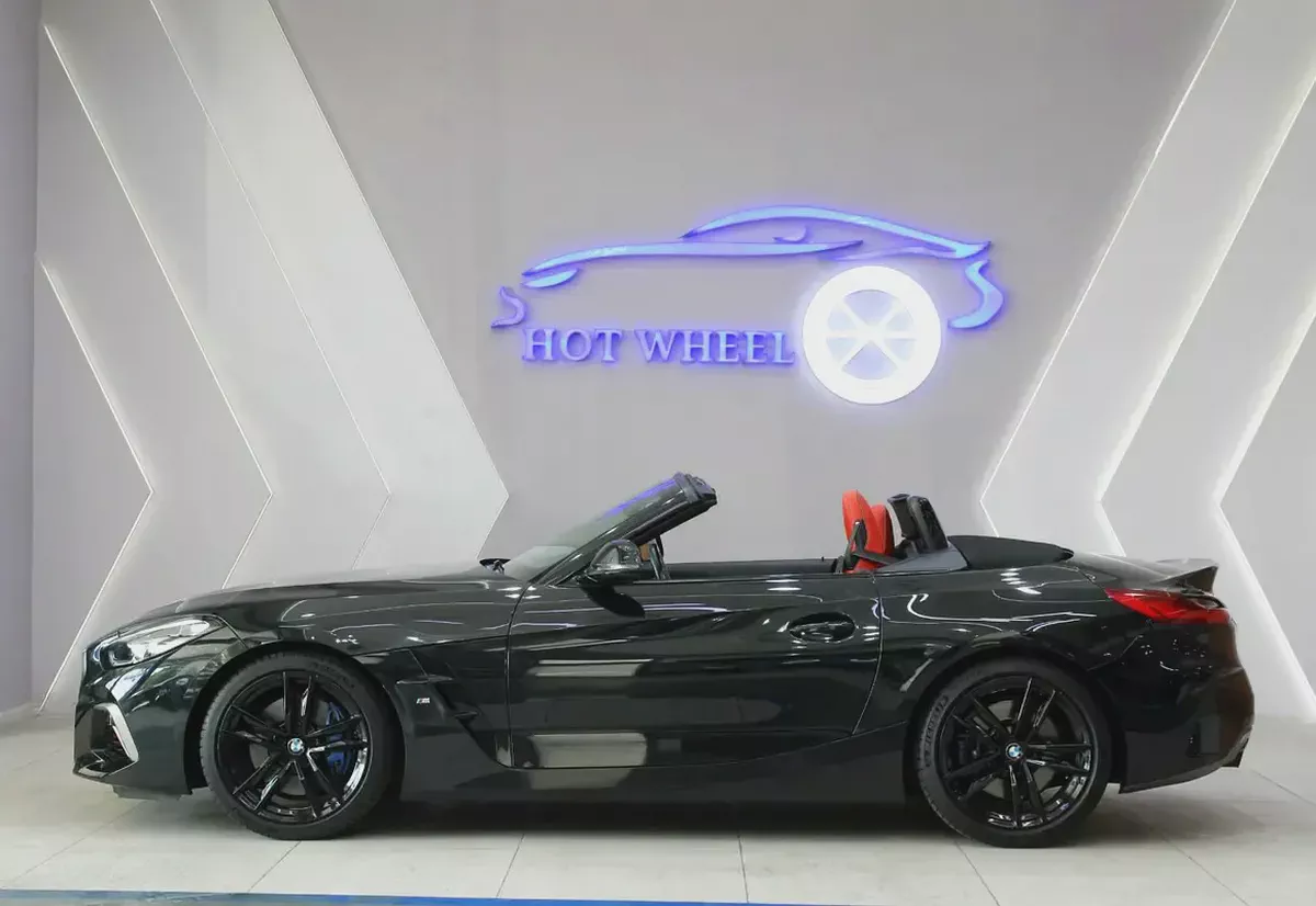 BMW Z4 2022 for 125,000.00 AED-7-7