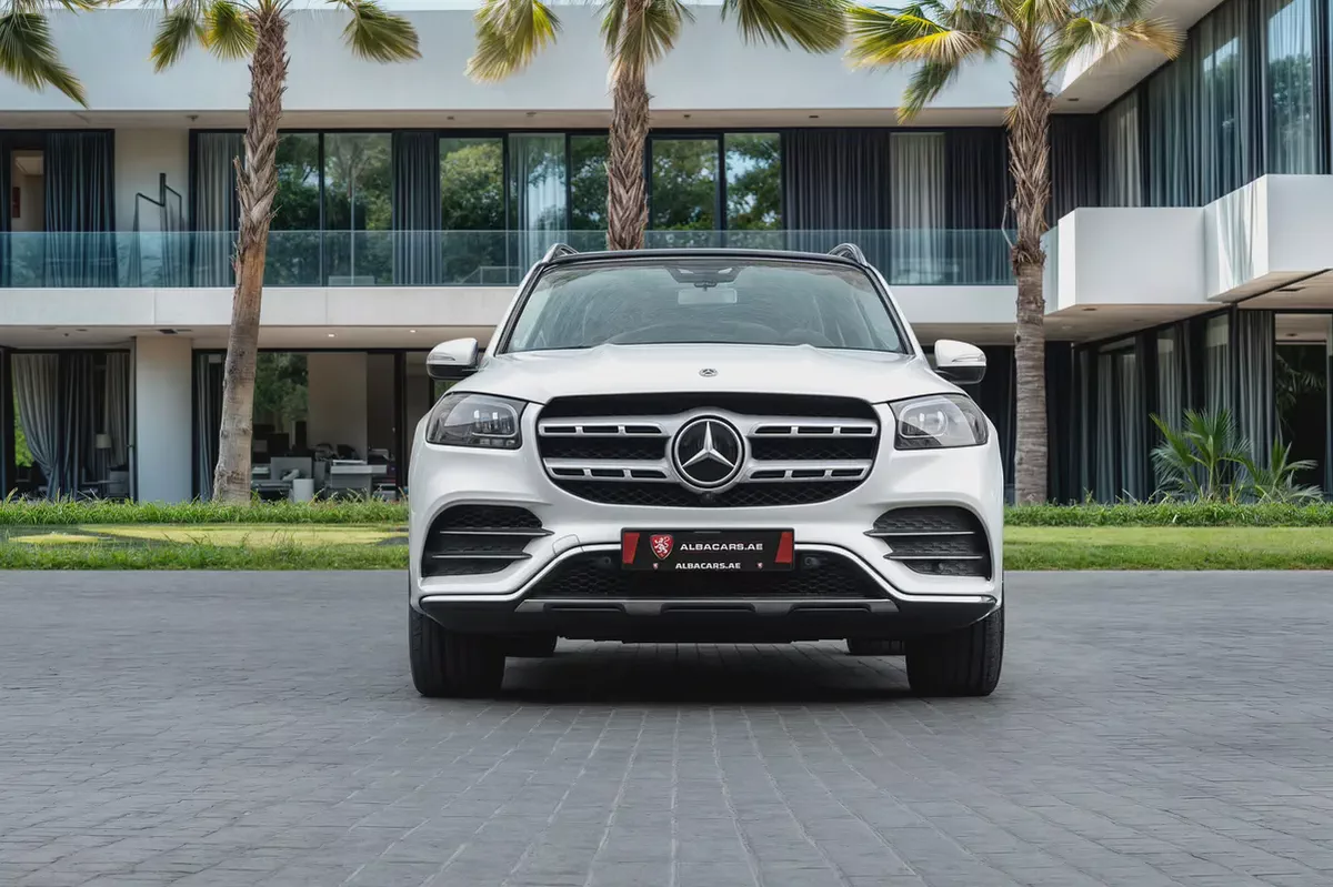 4,015 P.M |  GLS 450 AMG | 0% Downpayment | LOW KM | UNDER WARRANTY-3-3