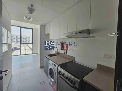 Luxury Studio available for rent-8