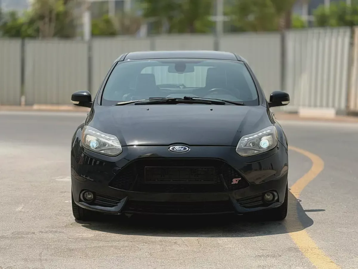 Lowest in Market | 2014 Ford Focus ST | GCC Specs-1-1
