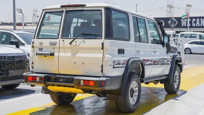 Toyota Land Cruiser 70 Series Hardtoop 5 doors deisel 2.8 76 LX 2026 GCC Specs-5