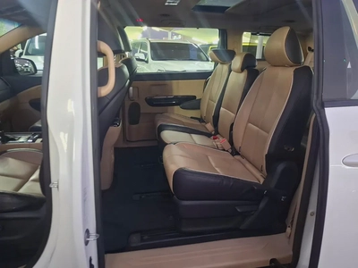 Kia Carnival 2016, white, full option-19