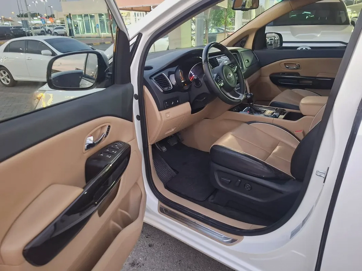 Kia Carnival 2016, white, full option-16-16