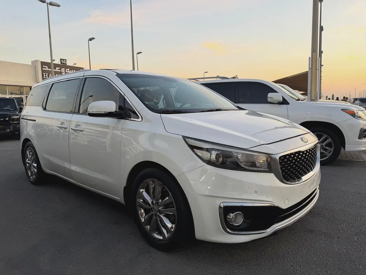Kia Carnival 2016, white, full option-5-5