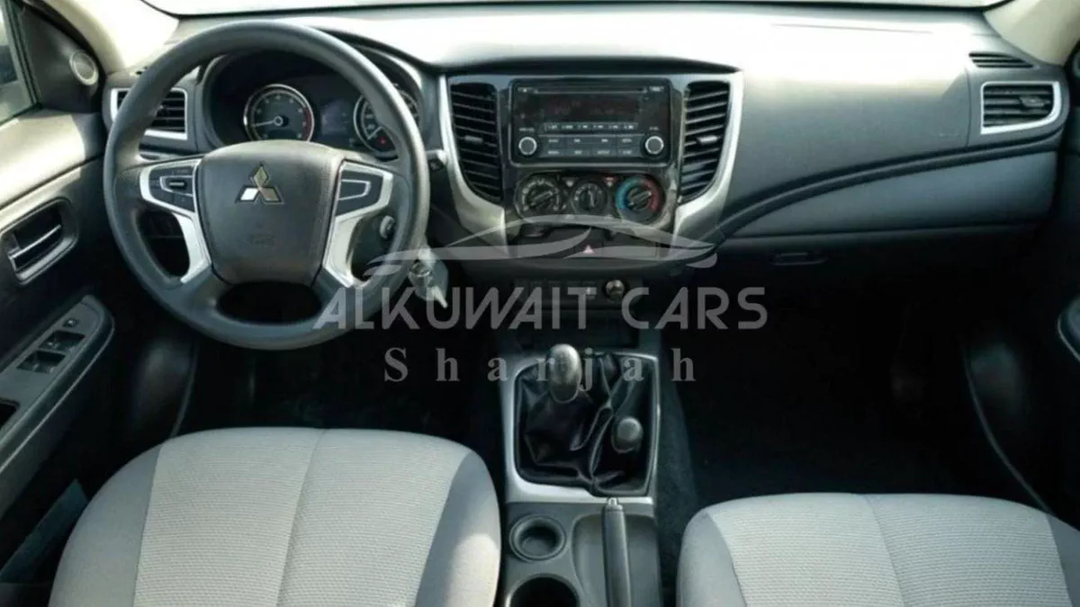 Mitsubishi L200 GL Mitsubishi L200-7-0
