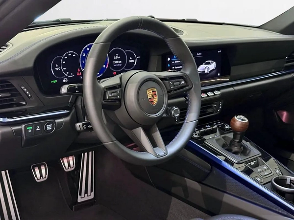 EXTENDED AGENCY WARRANTY | AED 9,580 P.M | 0% DOWN PAYMENT | PORSCHE 911 CARRERA T | 3.0L MANUAL |