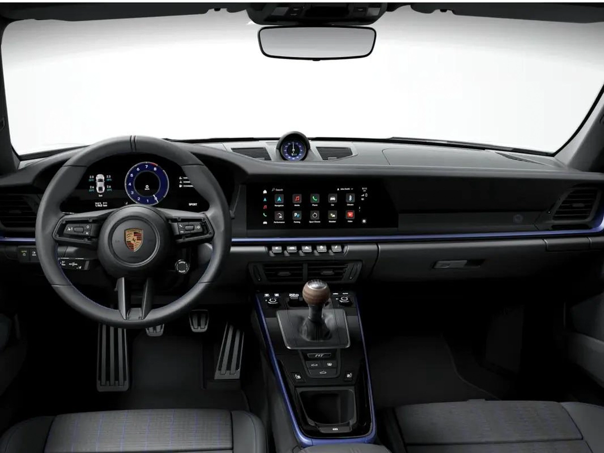 EXTENDED AGENCY WARRANTY | AED 9,580 P.M | 0% DOWN PAYMENT | PORSCHE 911 CARRERA T | 3.0L MANUAL |-1-1