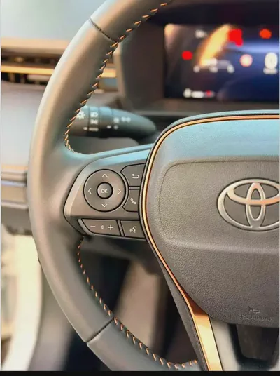 2026 / Toyota Frontlander Luxury / 2.0L / Hybrid / Chinese Specs-11