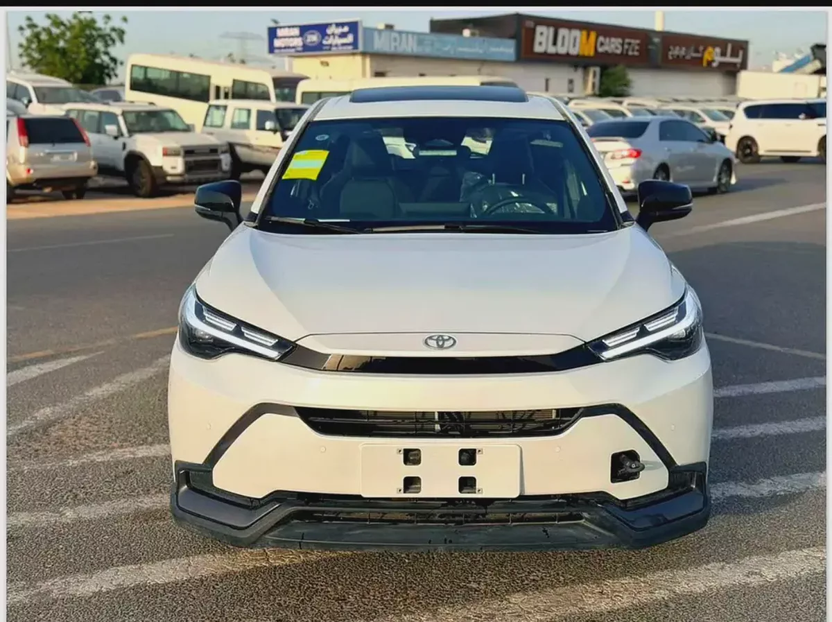 2026 / Toyota Frontlander Luxury / 2.0L / Hybrid / Chinese Specs-1-1