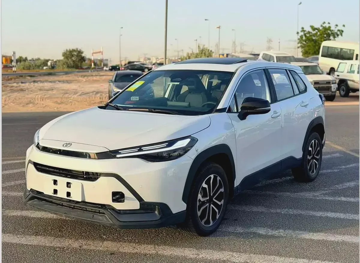 2026 / Toyota Frontlander Luxury / 2.0L / Hybrid / Chinese Specs-2-2