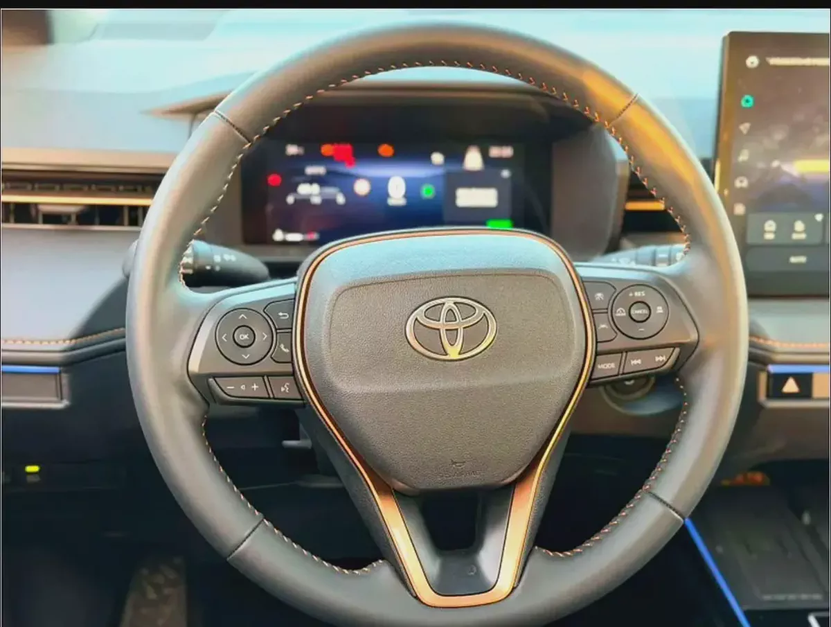 2026 / Toyota Frontlander Luxury / 2.0L / Hybrid / Chinese Specs-7-7