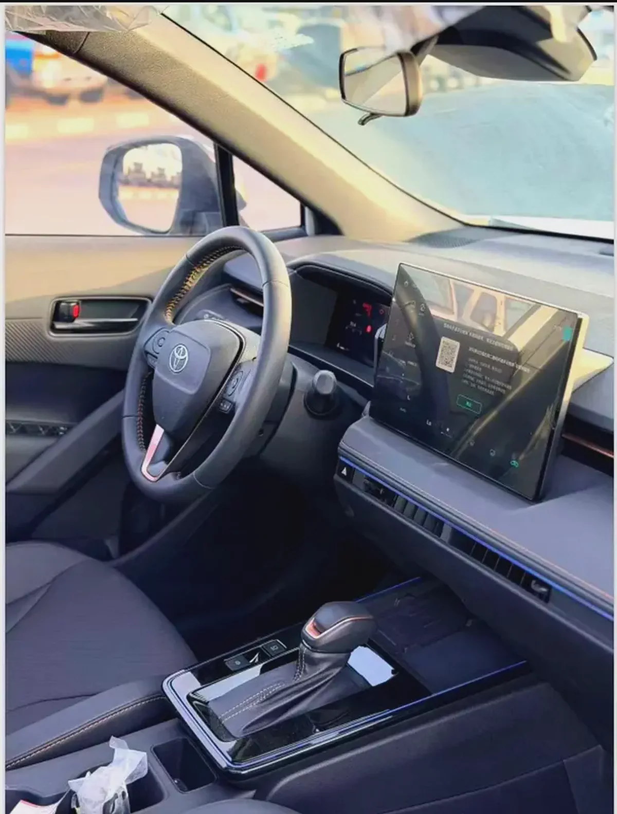 2026 / Toyota Frontlander Luxury / 2.0L / Hybrid / Chinese Specs-8-8