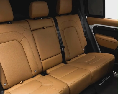 2025 Land Rover Defender 110 HSE | GCC Specs | Brand New-10